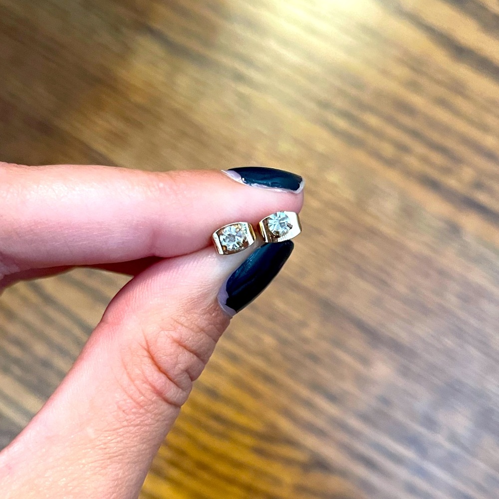 Diamond (fake) studs